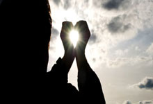 米兰体育官网：“十五运”女排成年组资格赛击败江西队 天津渤海银行女排提前晋级决赛阶段.